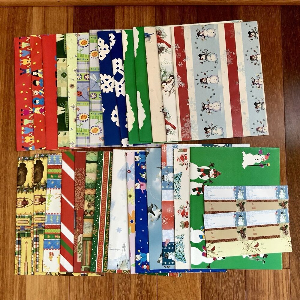 28 Sheets Christmas Birthday Wrapping Paper (30”x20”) + Stickers Snow Man Bird